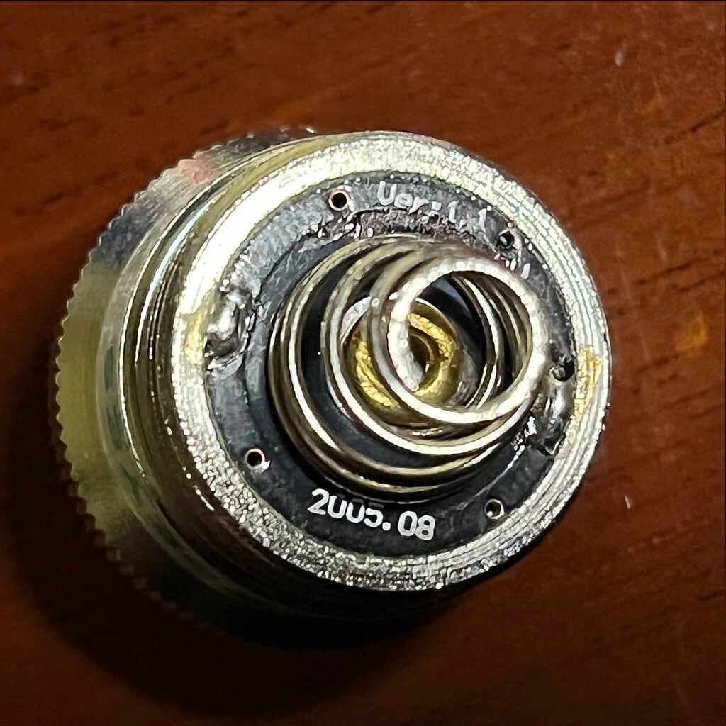 Need help finding replacement bulb for WolfEyes Eagle 6v from 2005