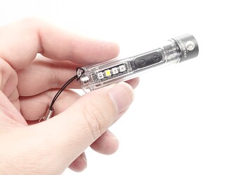 lumintop-black-cat-in-use-1