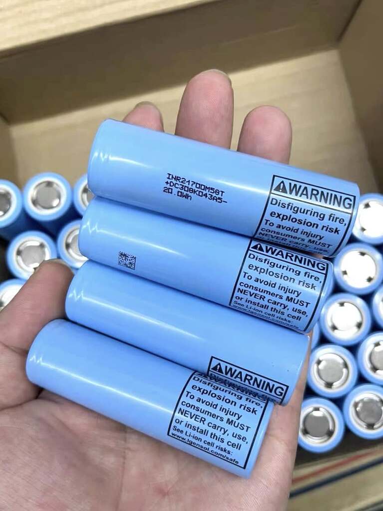 21700 highest capacity battery 5800mah - 21700 Flashlights