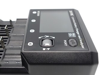 skyrc-mc5000-closeup-scroll-button