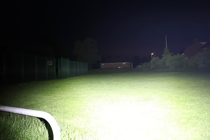 beamshot-100m-imalent-bl70-turbo
