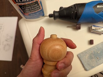 Button rounded and stained