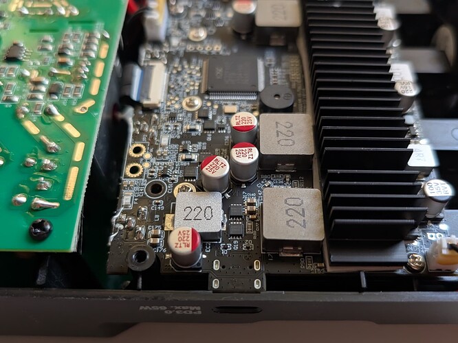 skyrc-mc5000-teardown-2