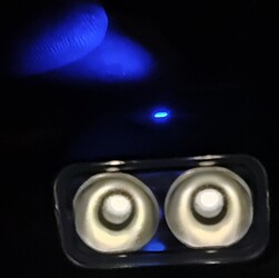 Battery indicator (blue for battery voltage > 3.4V) is on for the first 10s