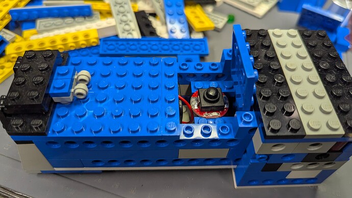 PXL_20251103_013600271