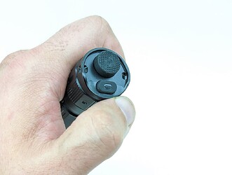 Fenix PD36R dual tail switches