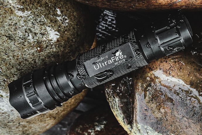 WF-501B Tactical Flashlight (9)