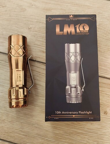 фонарь Lumintop LM-10 (Nichia 219c, 4000К, Anduril-1)-(9)