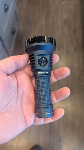 PXL_20251024_214205886