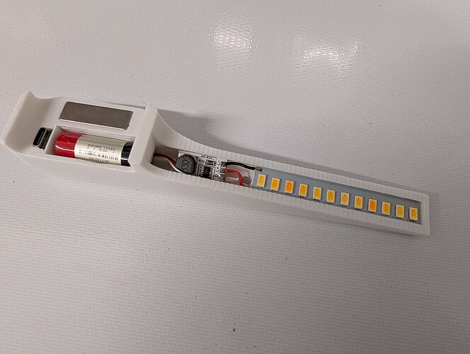 PXL_20251217_204754441