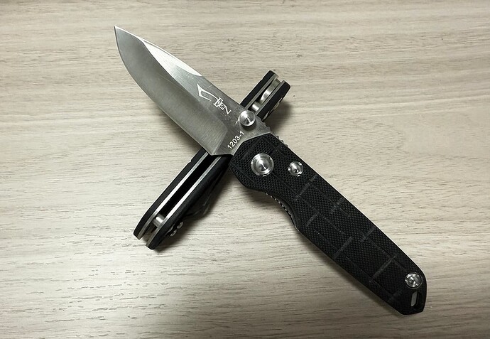 black-edc-folding-knife-leen-1203-1