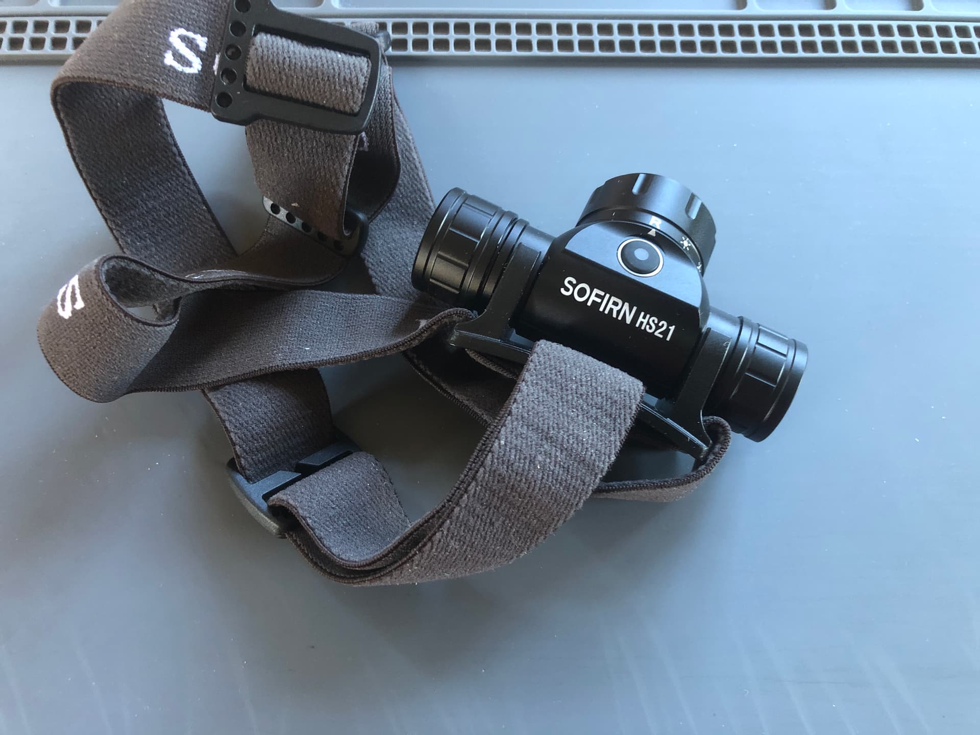 First Impressions Sofirn HS21 Headlamp - LED Flashlights